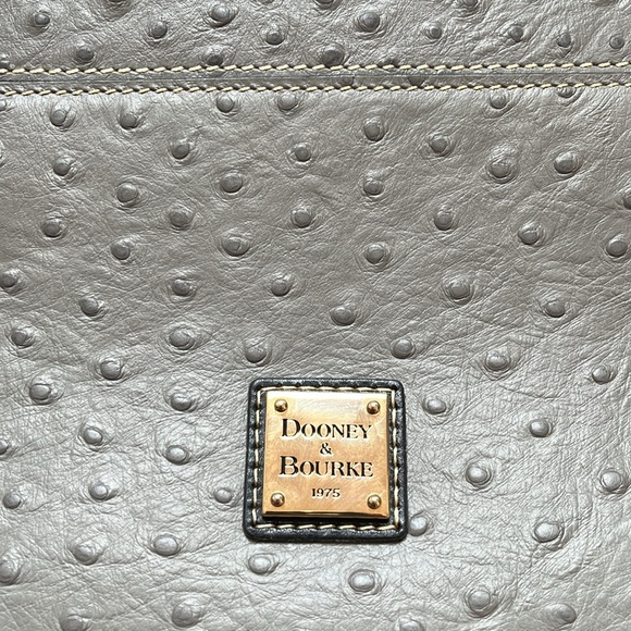 NWOT Dooney Bourke Ostrich Pattern Leather Dome Satchel. - Picture 3 of 13
